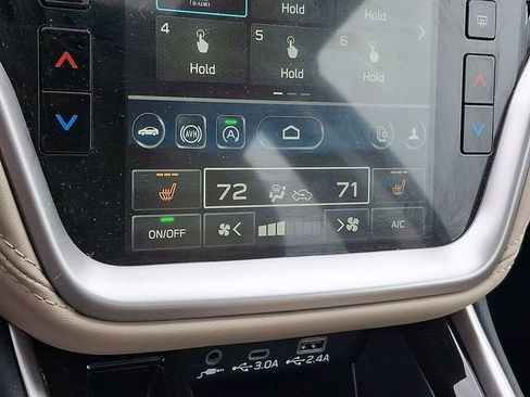 Used 2025 Subaru Legacy Limited w/ Popular Package #2 image 17