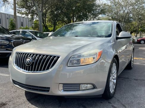 Used 2011 Buick Regal CXL image 5
