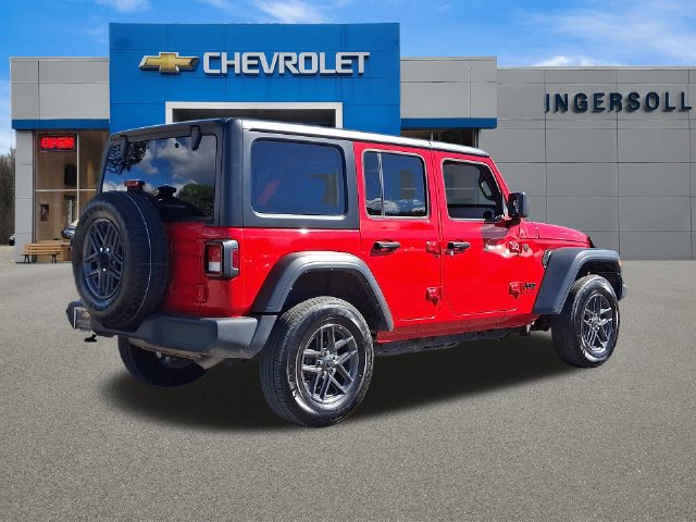 Used 2025 Jeep Wrangler Unlimited Sport AWD/4WD image 27
