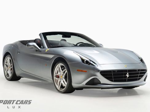 Used 2016 Ferrari California T RWD image 1