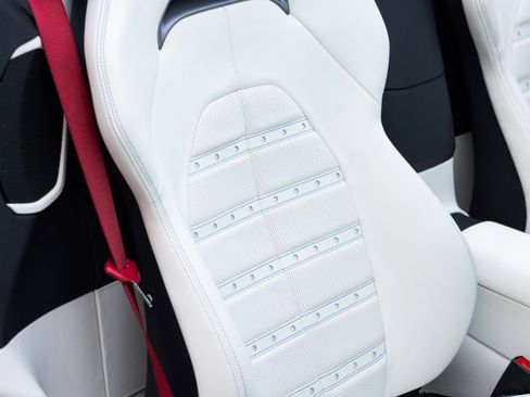 Used 2024 Ferrari SF90 Spider image 74