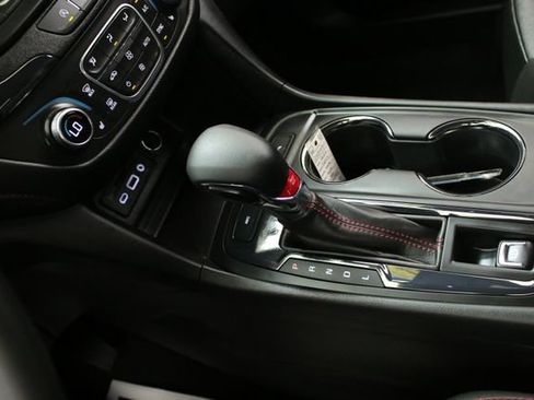 Used 2024 Chevrolet Equinox RS w/ RS Leather Package AWD/4WD image 22