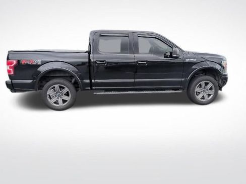 Used 2018 Ford F150 XLT w/ Equipment Group 302A Luxury AWD/4WD image 15