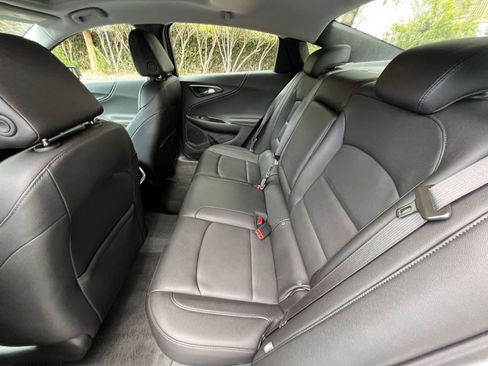 Used 2024 Chevrolet Malibu LT image 25