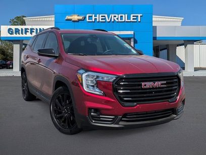 Used 2023 GMC Terrain SLT w/ Tech Package