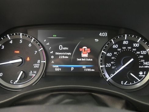 Used 2021 Toyota Highlander XSE FWD image 14