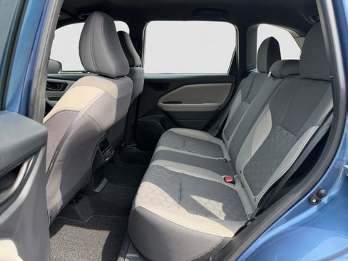 Certified 2025 Subaru Forester AWD/4WD image 11