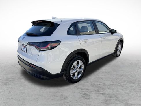 Used 2025 Honda HR-V LX image 7