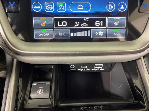 Certified 2025 Subaru Outback Premium AWD/4WD image 22