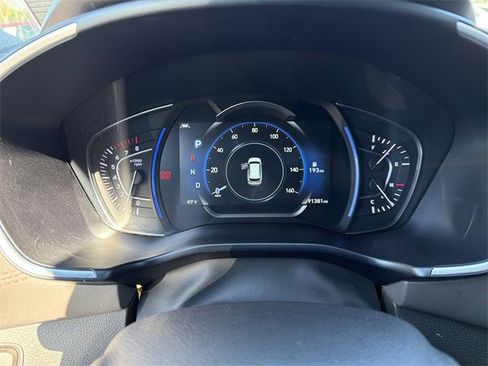 Used 2020 Hyundai Santa Fe SEL w/ Convenience + Premium Package image 27