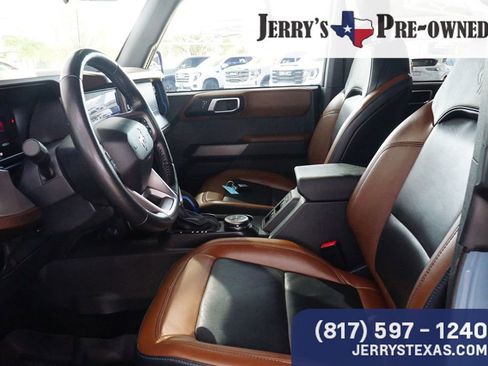 Used 2023 Ford Bronco Outer Banks image 18