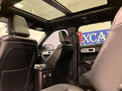 Used 2020 Ford Explorer Limited w/ Class III Trailer Tow Package image 54