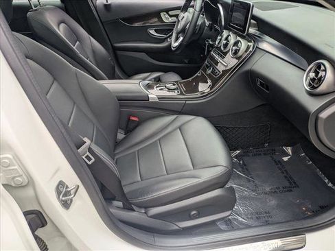 Used 2017 Mercedes-Benz C 300 4MATIC Sedan image 20