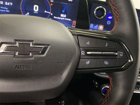 Used 2024 Chevrolet Equinox EV RS image 23