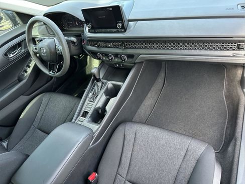 Certified 2023 Honda Accord LX image 19