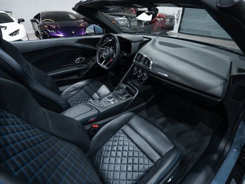 Used 2022 Audi R8 V10 performance RWD image 30