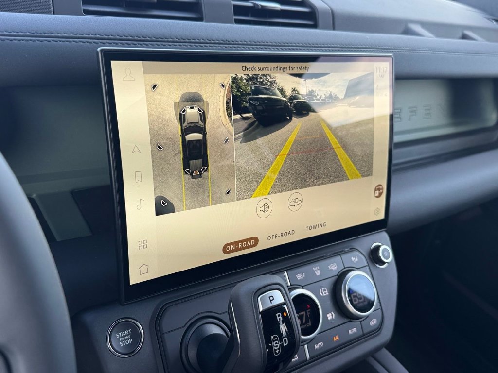 New 2026 Land Rover Defender 110 AWD/4WD image 19