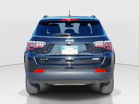 Used 2023 Jeep Compass Latitude image 6