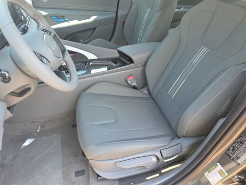 New 2026 Hyundai Elantra Sport FWD image 21