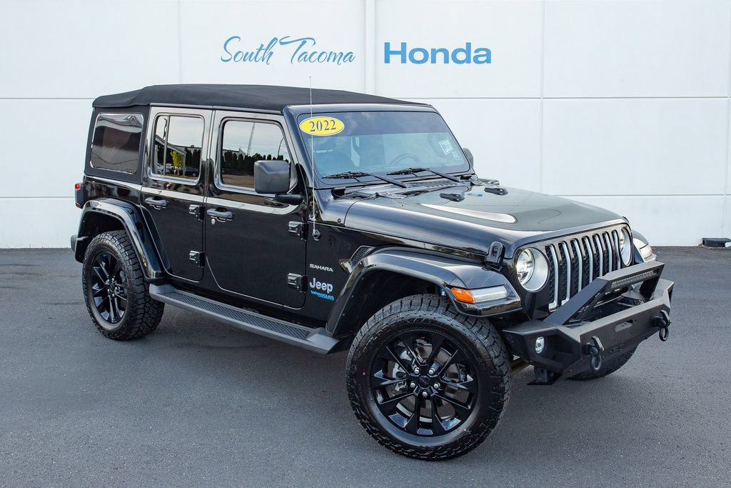 Used 2022 Jeep Wrangler Unlimited Sahara w/ Cold Weather Group AWD/4WD image 2