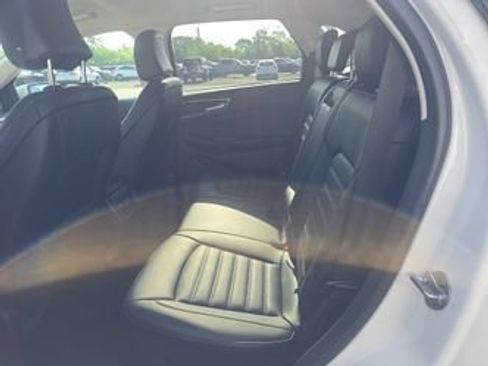 Used 2024 Ford Edge SEL w/ Convenience Package AWD/4WD image 7
