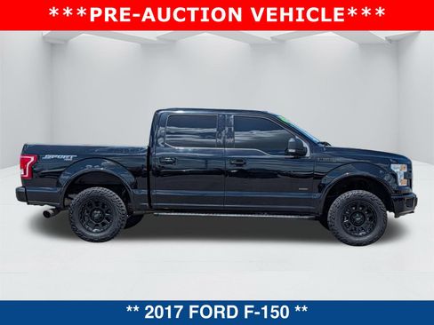 Used 2017 Ford F150 XLT w/ Equipment Group 302A Luxury image 3