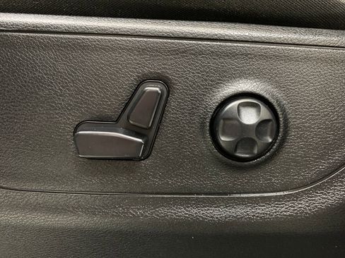 Used 2020 RAM 1500 Big Horn image 5