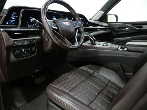 Used 2023 Cadillac Escalade ESV Premium Luxury Platinum AWD/4WD image 11