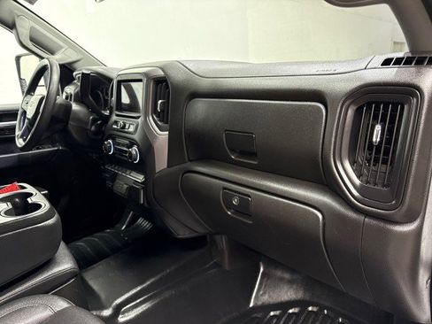 Used 2024 Chevrolet Silverado 3500 W/T image 23