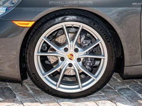 Used 2018 Porsche 911 Carrera image 36