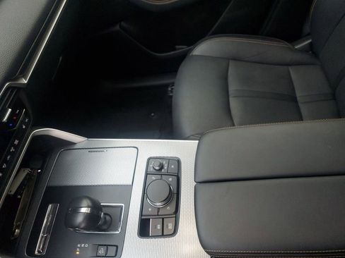 Used 2024 MAZDA CX-90 3.3 Turbo w/ Preferred Plus image 23