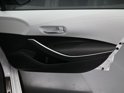 Certified 2024 Toyota Corolla SE FWD image 31