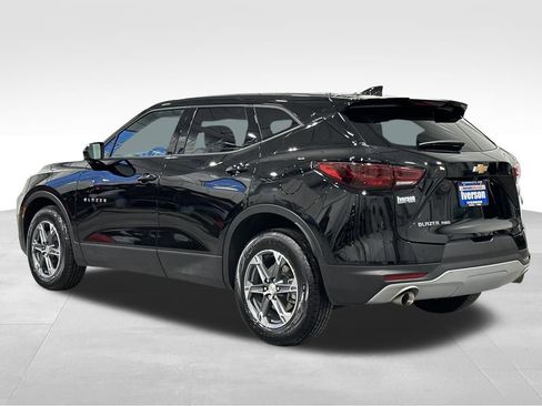 Used 2025 Chevrolet Blazer LT image 5