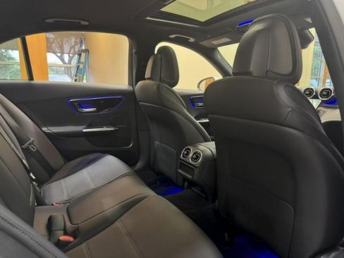 Used 2025 Mercedes-Benz C 300 Sedan image 14