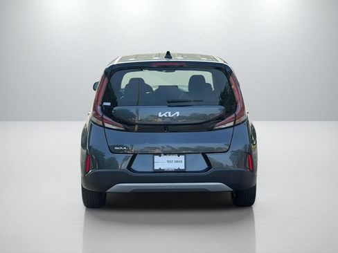 Certified 2023 Kia Soul LX w/ LX Technology Package FWD image 6