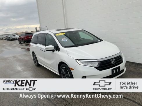 Used 2024 Honda Odyssey Elite image 1
