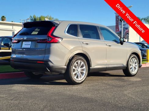 Used 2023 Honda CR-V EX-L image 2