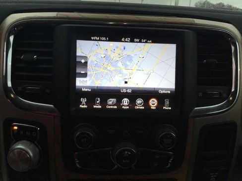 Used 2016 RAM 1500 Laramie Longhorn w/ Convenience Group image 27