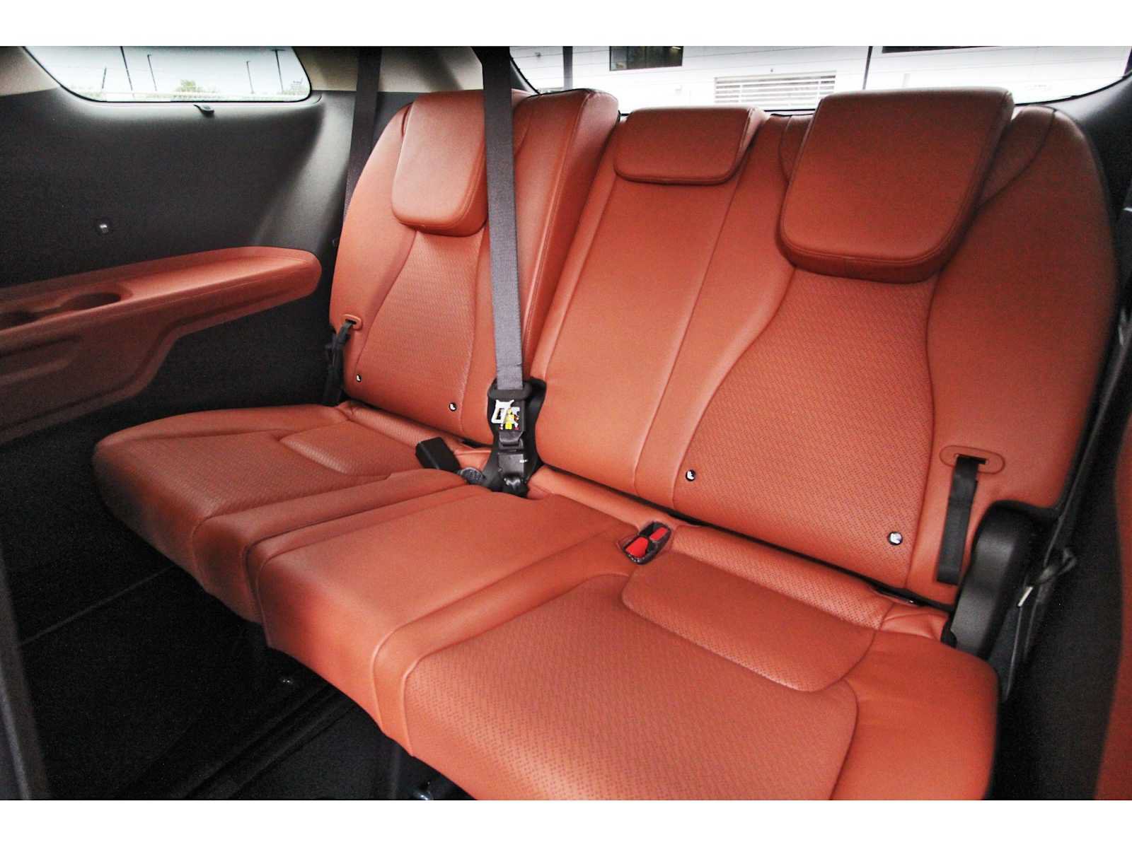 Used 2025 Kia Carnival SX Prestige FWD image 13