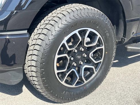 Used 2022 Ford F150 XLT w/ Equipment Group 302A High image 9