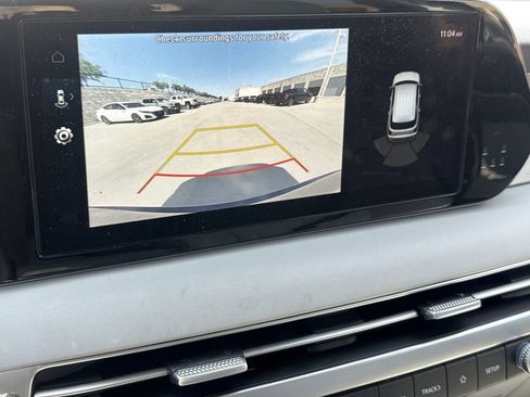 Used 2025 Hyundai Palisade SEL FWD image 22