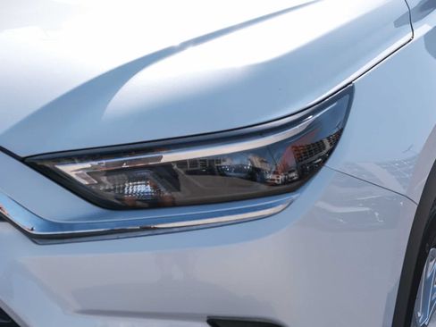 Certified 2024 Toyota Grand Highlander FWD image 12