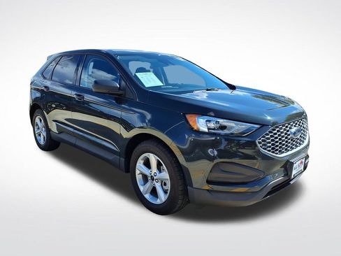 Used 2023 Ford Edge SE AWD/4WD image 3