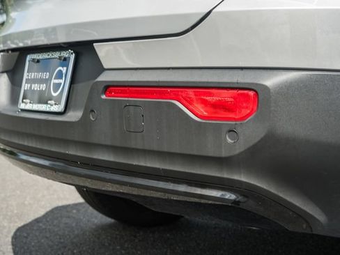 Certified 2023 Volvo XC40 B5 Ultimate w/ Protection Package Premier AWD/4WD image 9