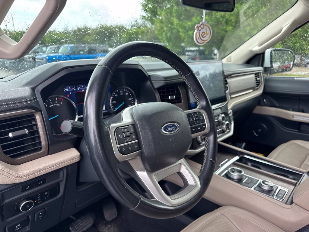 Used 2024 Ford Expedition Max Limited AWD/4WD image 9
