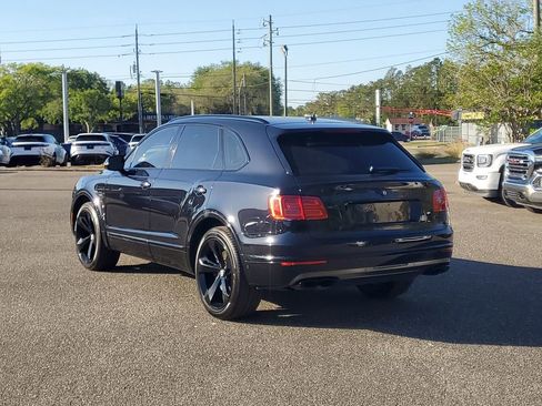 Used 2019 Bentley Bentayga AWD/4WD image 3
