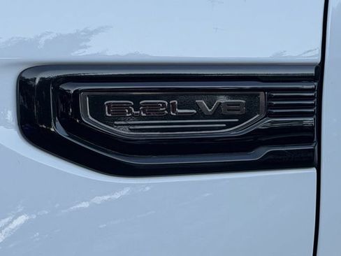 Used 2022 GMC Sierra 1500 AT4X AWD/4WD image 12