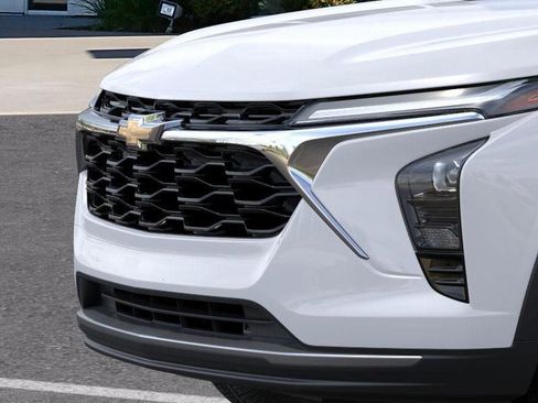 New 2026 Chevrolet Trax LT image 13