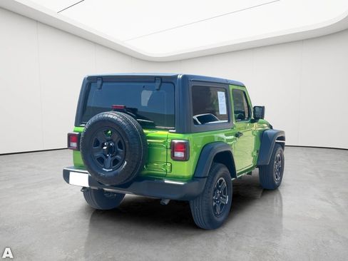 Certified 2025 Jeep Wrangler Sport AWD/4WD image 5