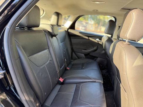 Used 2018 Ford Focus Titanium image 21